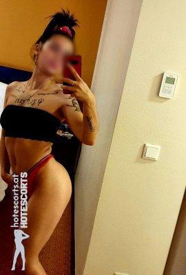 Yasmina Santiago Escort Lienz